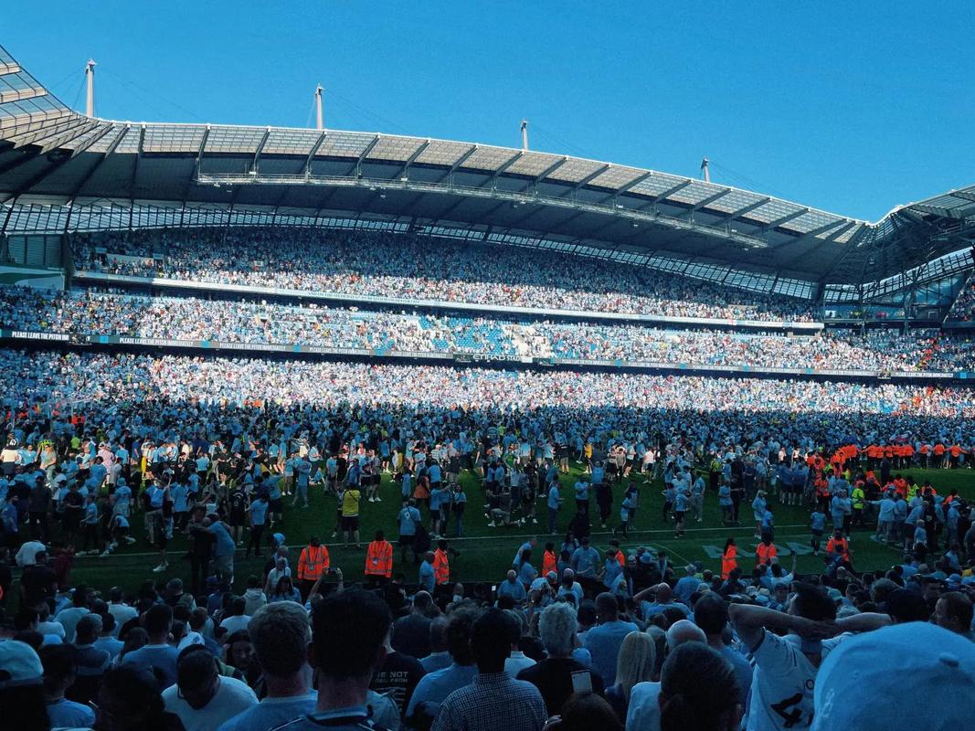 法尔克：拜仁对于帕续约越来越有信心，金钱并非关键因素