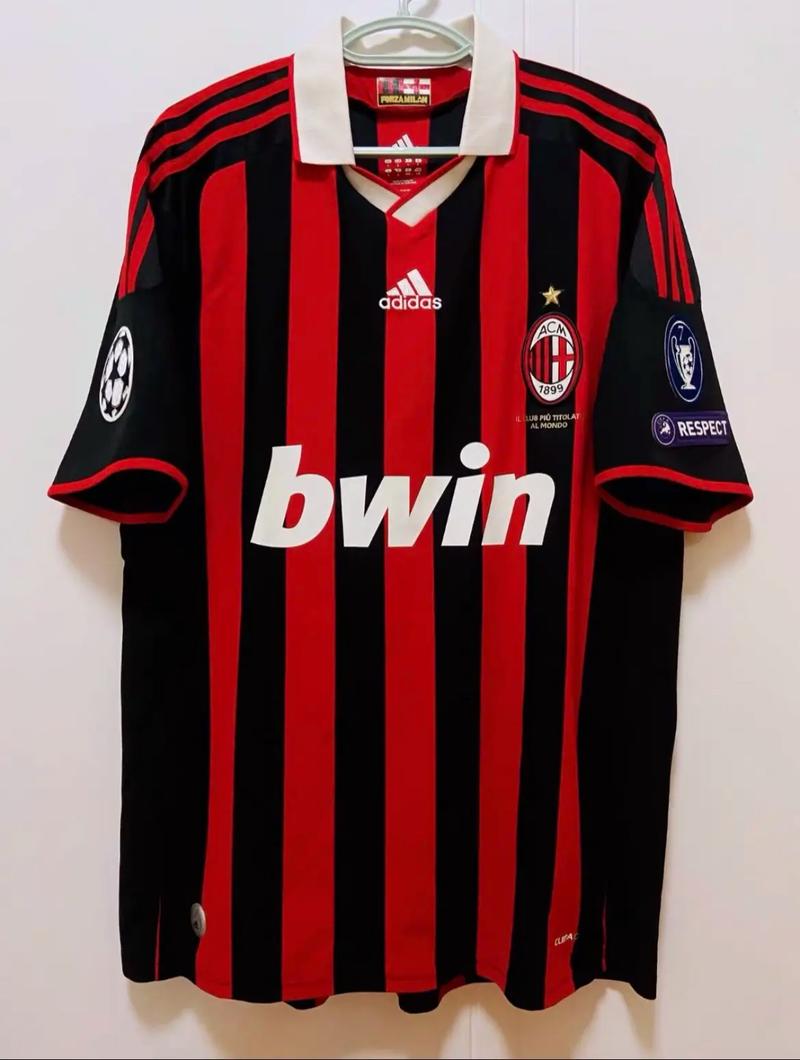 斯基拉：热那亚已和佩林谈妥3年合同，但尤文不愿意免费放人（斯基拉：热那亚已与佩林达成3年协议，但尤文不愿免费放行）