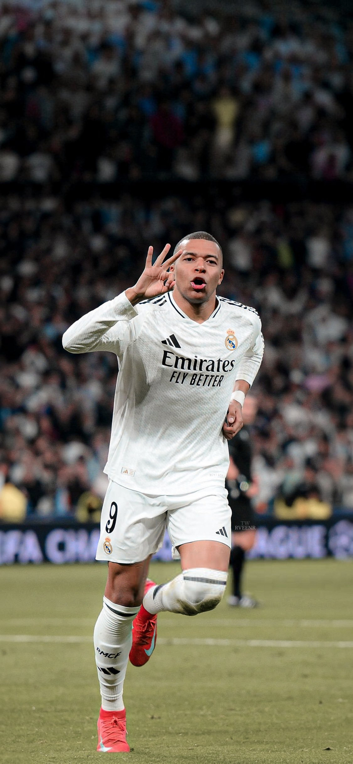 沙特联CEO：萨拉赫在沙特联赛受欢迎，有俱乐部正与其谈判