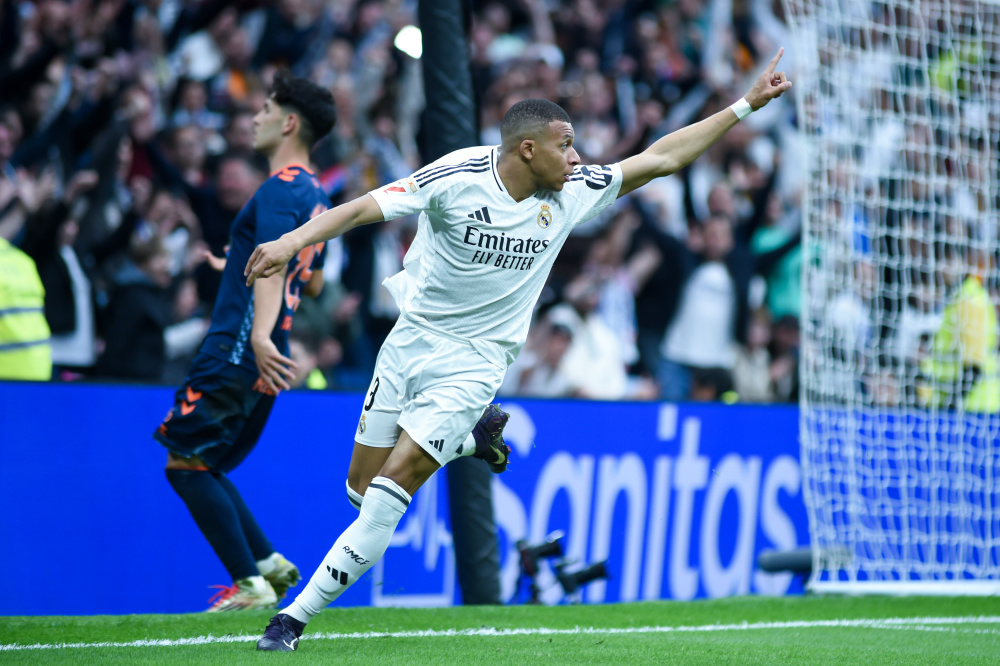 球报：传播未成年色情视频被判14天缓刑，谢尔德鲁普接受判决