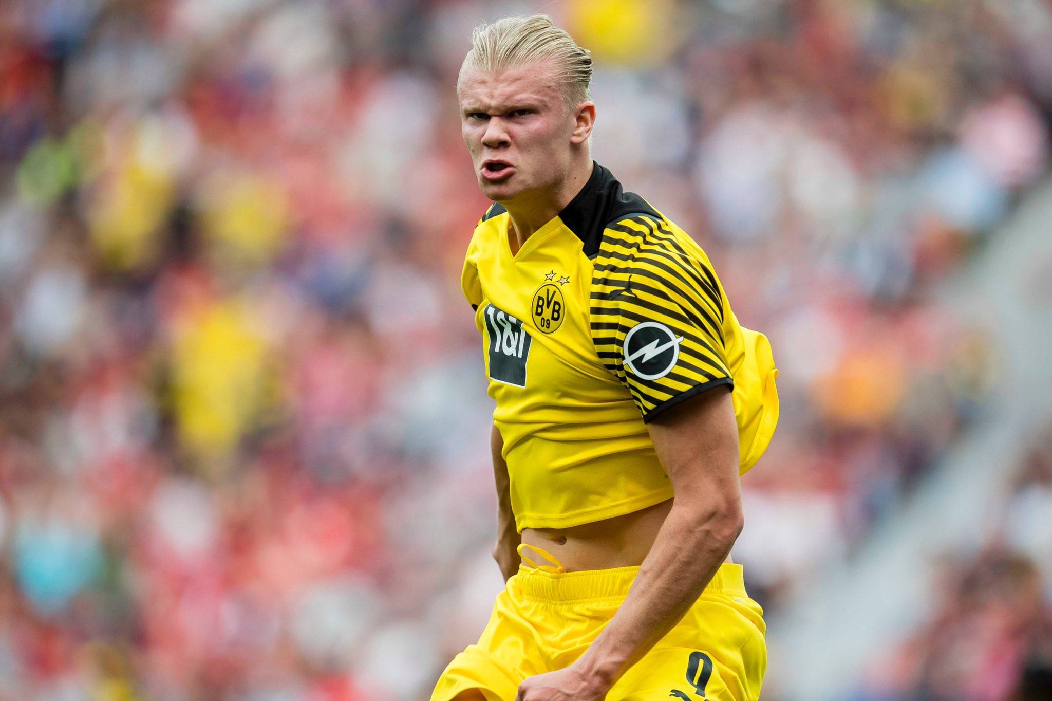 弗拉霍维奇在尤文前20场欧冠打入9球，仅次于C罗和伊瓜因