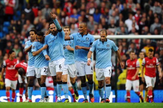 记者：齐尔克泽有可能会离队，曼联有信心从他身上收回转会费