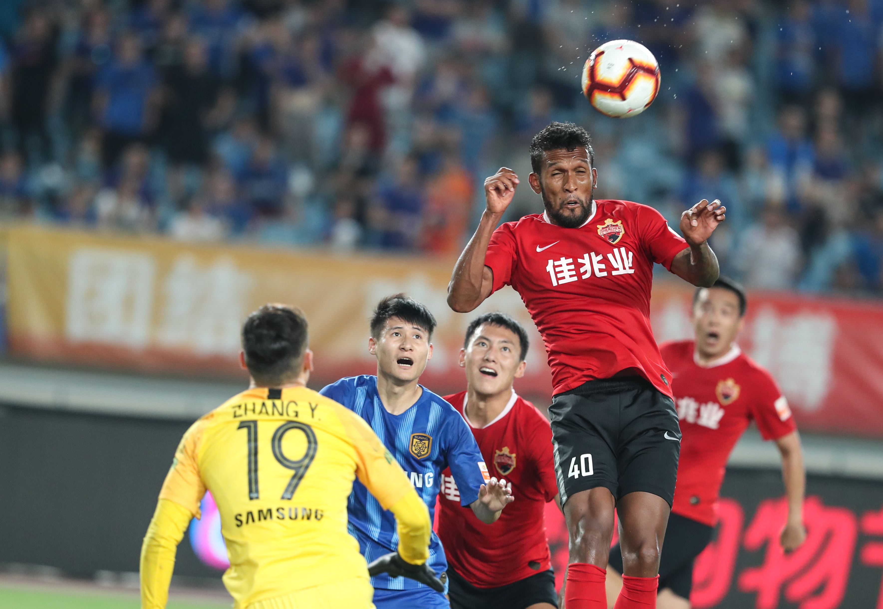 德容：要以世界杯能夺冠心态参加这项赛事，我们也相信这一点