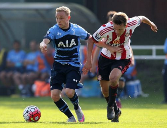 5-1到5-4！12.1亿豪门面对提款机惊险19连胜 神锋英超100球破纪录（从5-1到5-4！身价12.1亿豪门险胜“提款机”豪取19连胜，神锋英超百球创纪录）