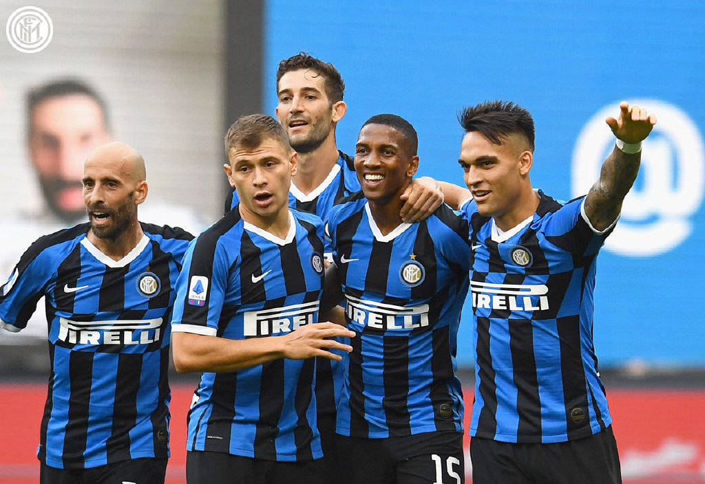 梅西去年被黑没有总冠军！今年就获得以MVP身份带队夺冠！