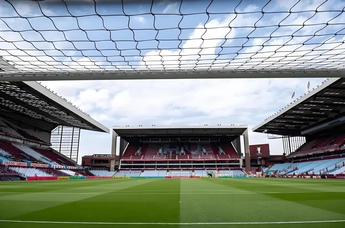 18年前的今天，苏利·蒙塔里的精彩进球击败了阿斯顿维拉！